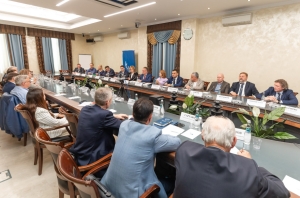 16 мая 2024 г в Общественной палате РФ Виктор Хайков принял участие в совещании с руководителями общественных советов при федеральных органах исполнительной власти