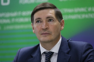 18 июня 2024 г. в Ханты-Мансийске президент НАНГС выступил модератором сессии &quot;Цифровая трансформация нефтегазовой отрасли&quot; в рамках XV Международного IT-Форума с участием БРИКС и ШОС