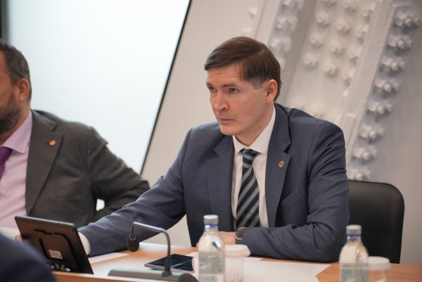 24 марта 2026 г. в Москве президент НАНГС Виктор Хайков принял участие в заседании комиссии Госсовета РФ по направлению "Энергетика", посвященном угольной генерации